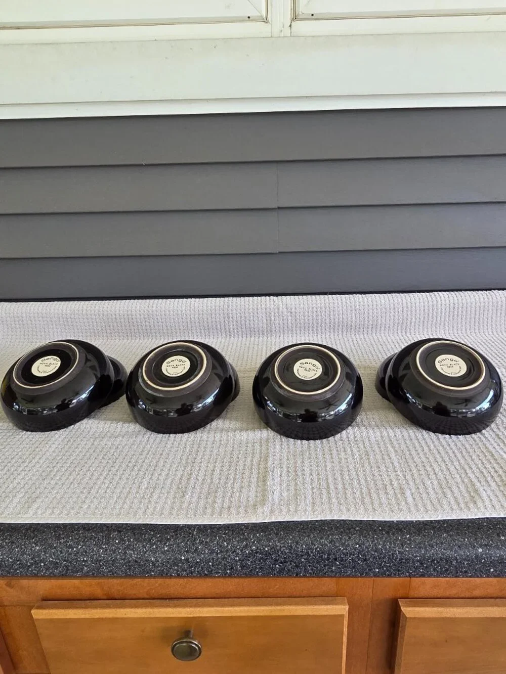 Sango Nova Black 4932 Cereal Bowls Set of 8 Black Stoneware 6 3/4” Discontinued